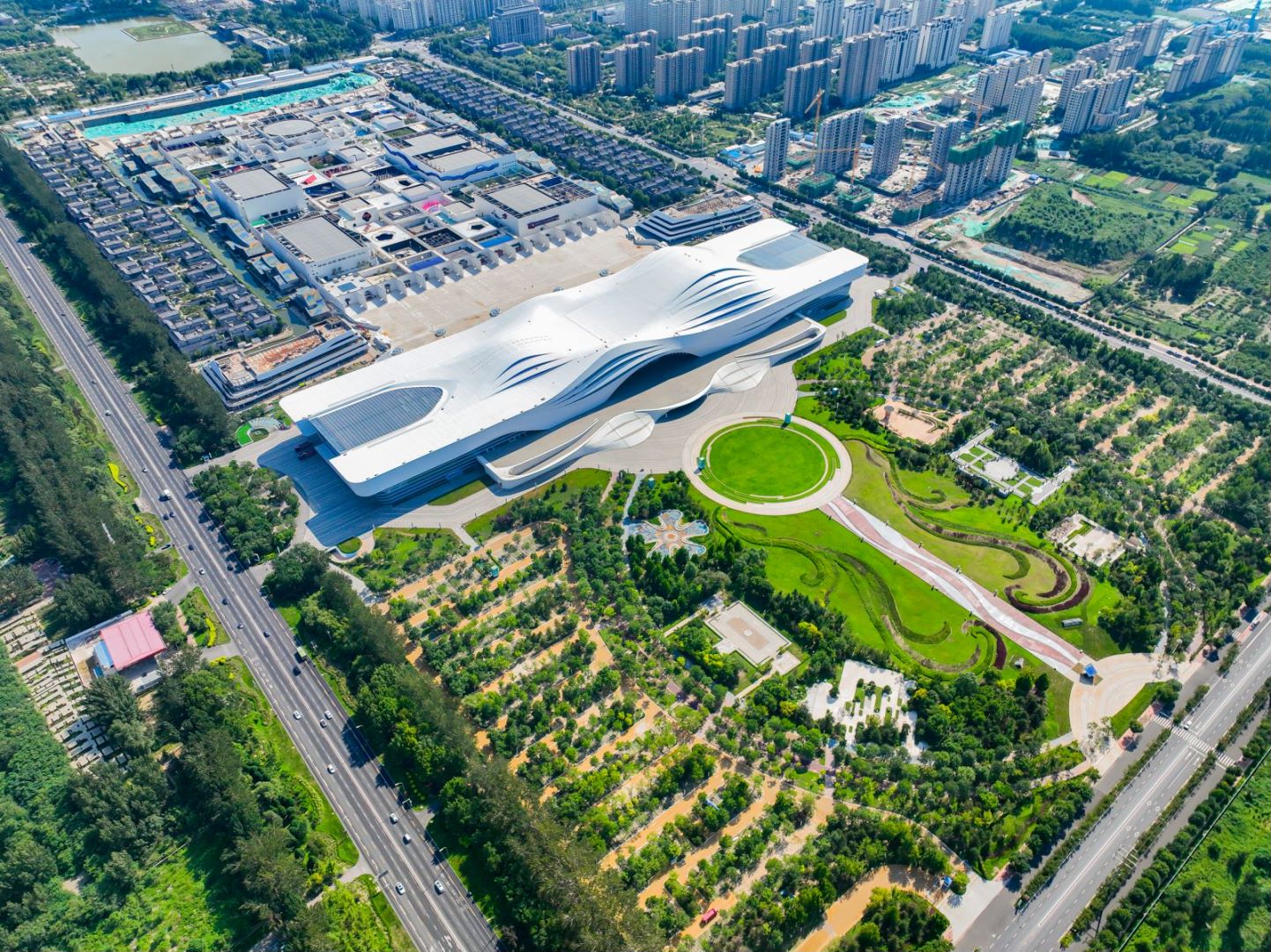 红楼 (1).jpg